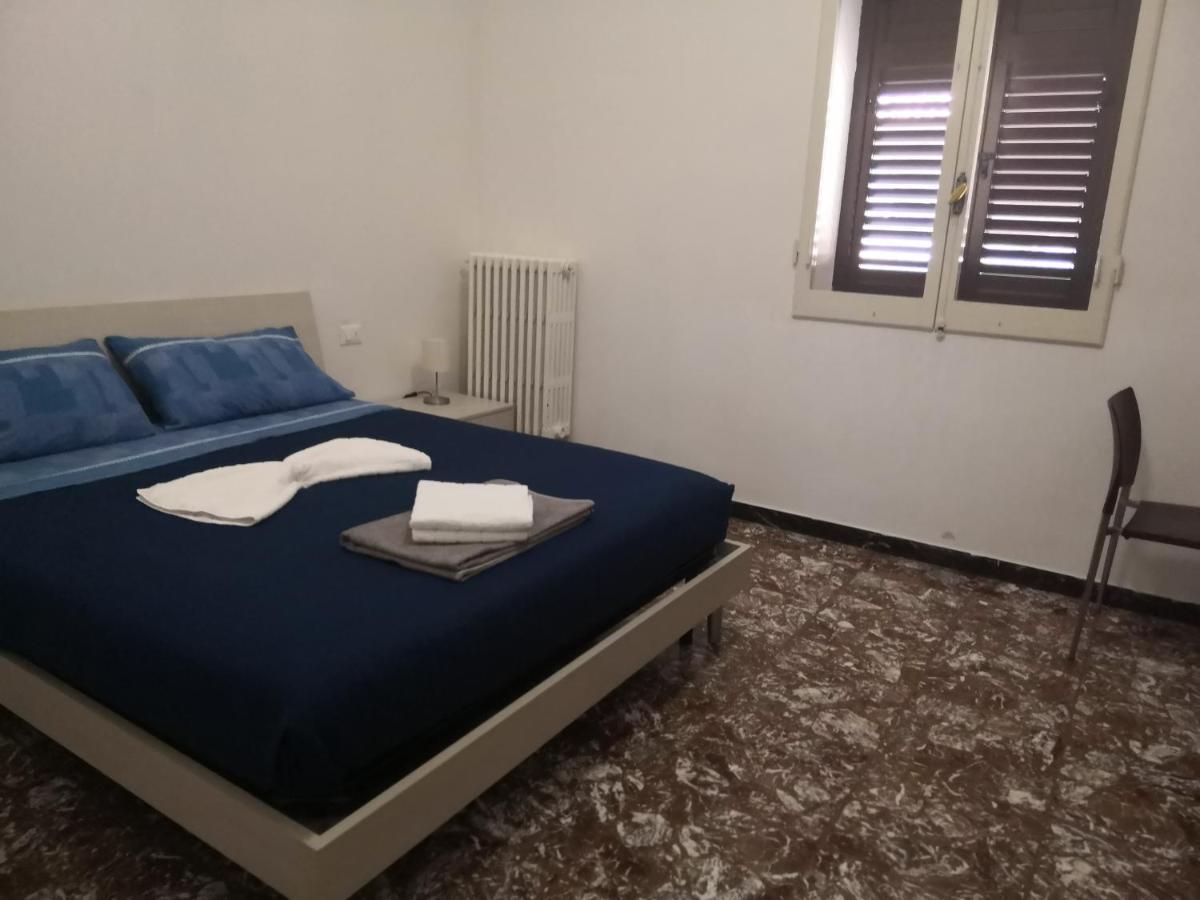 B&B Matteotti 23 Болонья Екстер'єр фото