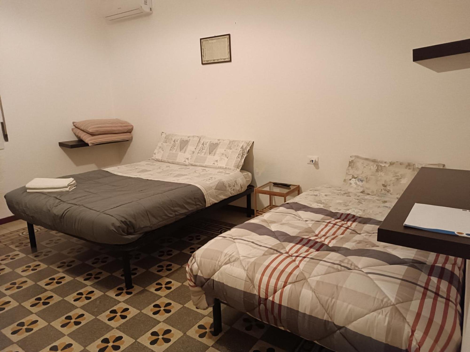 B&B Matteotti 23 Болонья Екстер'єр фото